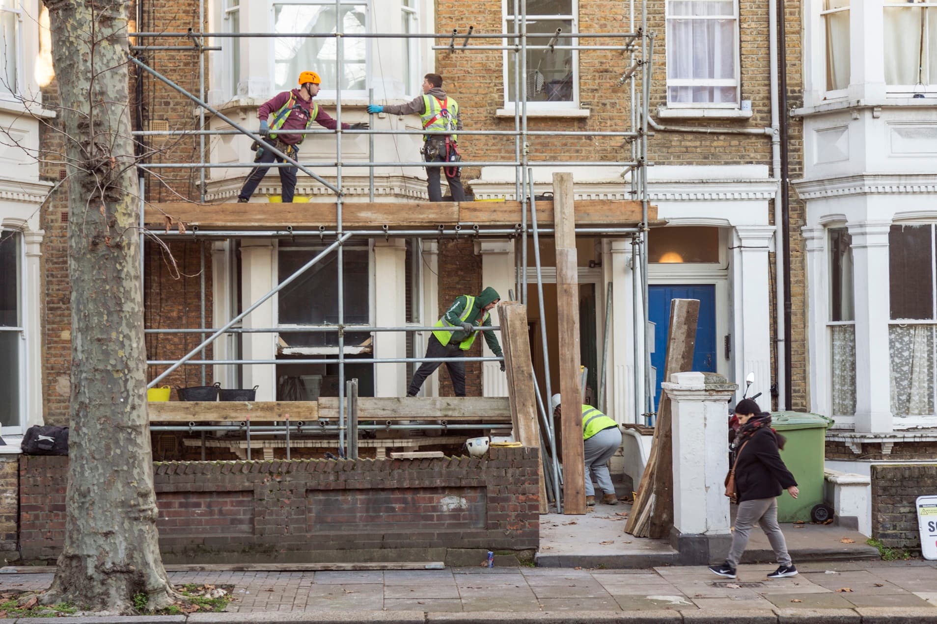 Who Pays for a Party Wall Surveyor