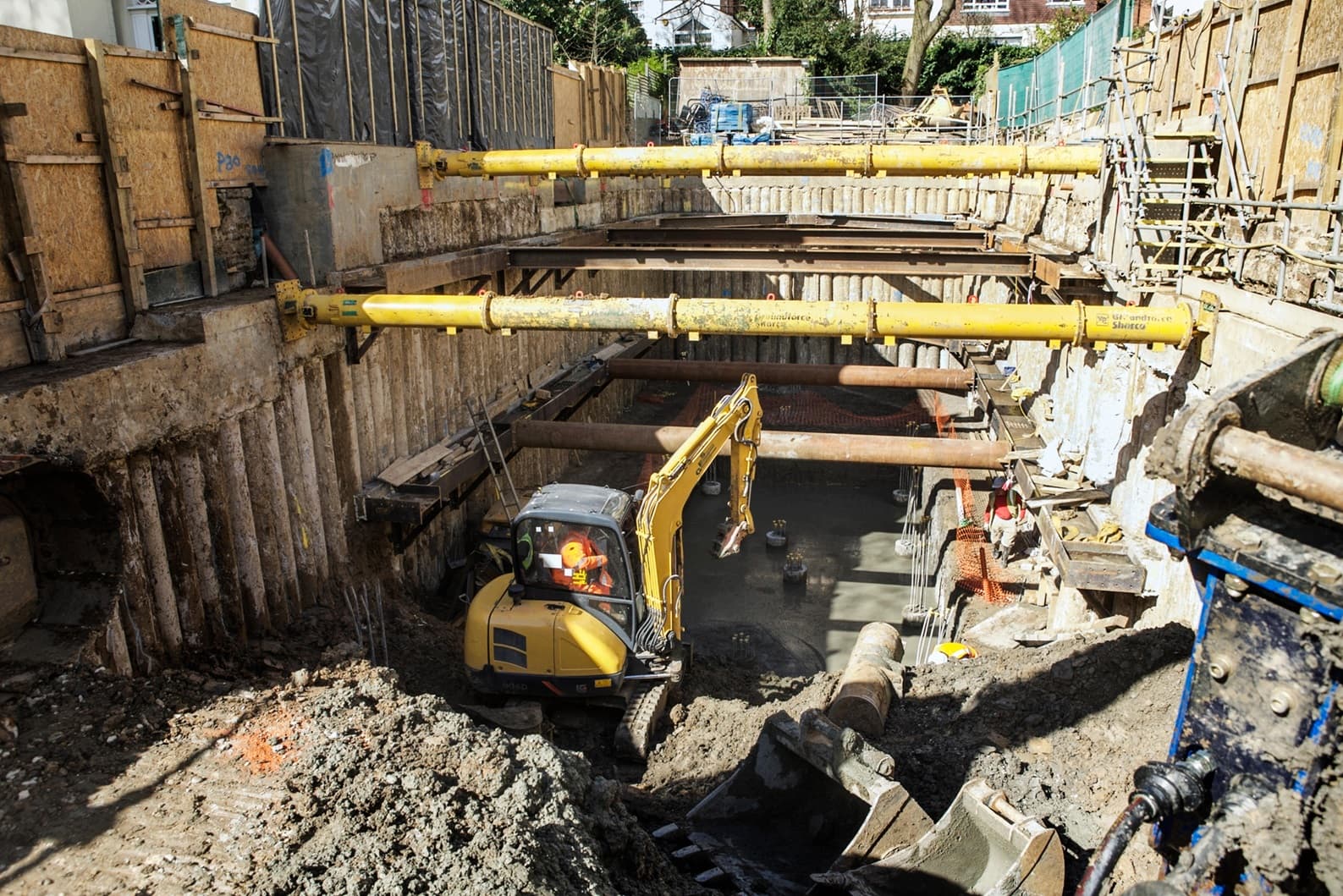 party wall section 6 notice